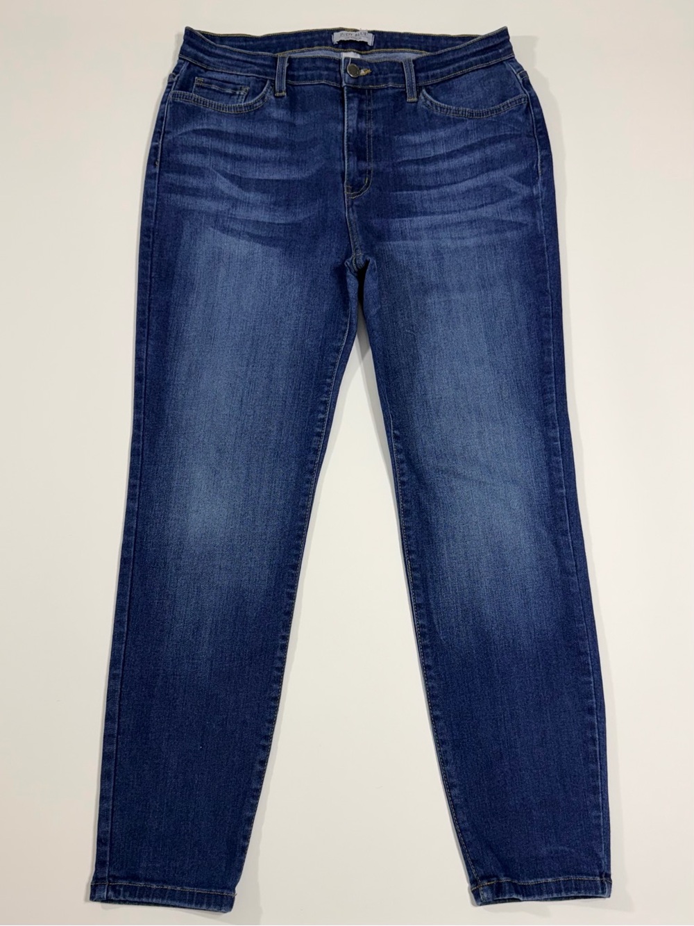 Judy Blue Jeans 15/32 High Rise Relaxed Skinny Stretch Medium Wash Made in USA